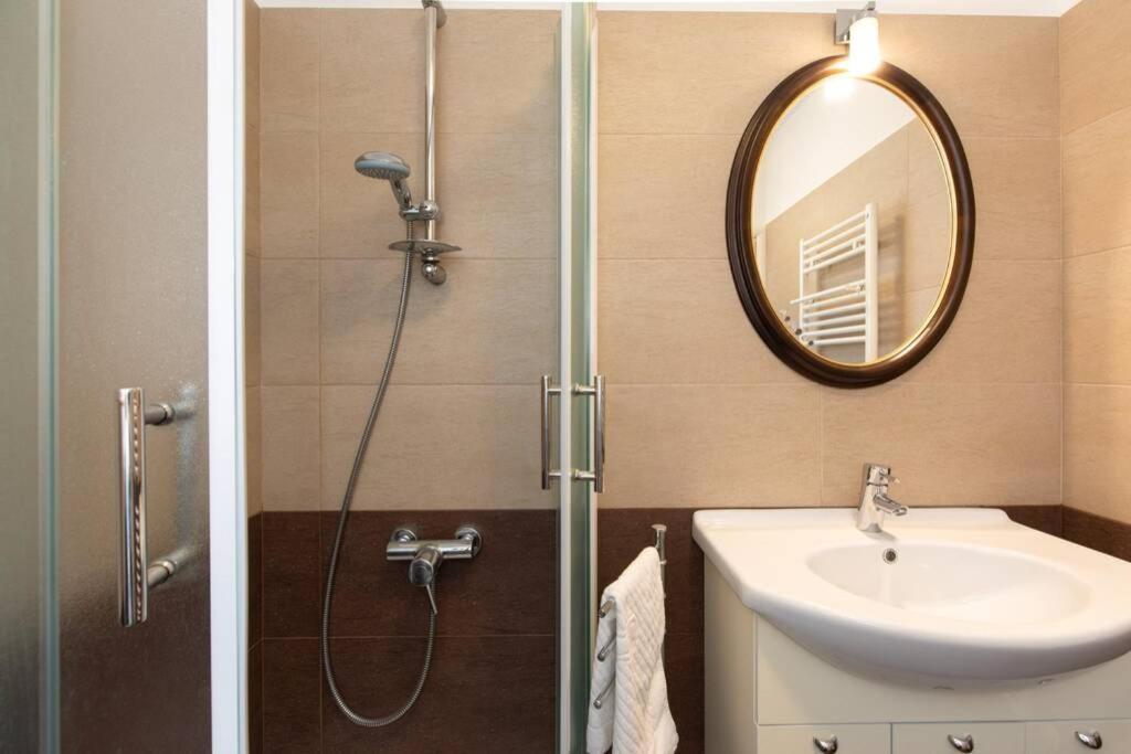 Apartment Natali Punat- Free Parking On Premises Экстерьер фото