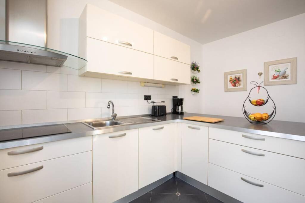 Apartment Natali Punat- Free Parking On Premises Экстерьер фото